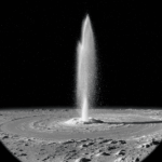 Impresionante géiser de agua helada y partículas en la superficie de Encélado, la luna oceánica de Saturno, revelando su actividad geológica interna